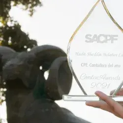 Hadit Shaddai Bolaños Lara fue galardonada con el premio Contadora del Año 2021