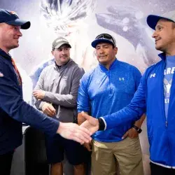 Touchdown! Borregos coaches train with Denver Broncos