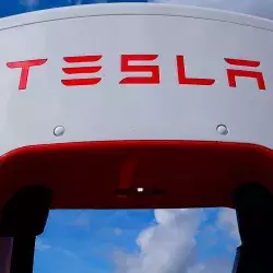 Working at Tesla after winning scholarship to study at Tec