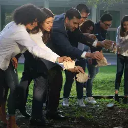 Celebran multiculturalidad en Ceremonia del Árbol de la Fraternidad en Monterrey
