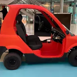 auto compacto eléctrico compacto