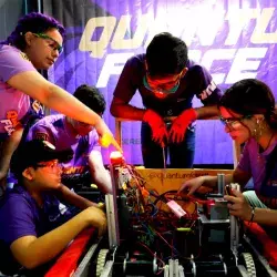 El equipo Quantum Force representa a la Prepa Tecmilenio Las Torres en FIRST Robotics Competition