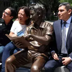 Statues of professors of Tec de Monterrey