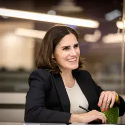 Altruism expert Lorena Guillé wants to change the world