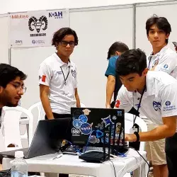 Equipo de robótica del Tec de Monterrey gana competencia en Brasil