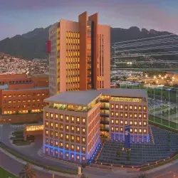 Ilustración del Hospital Zambrano Hellion, junto con el delineado el nuevo edificio Campus de la Salud