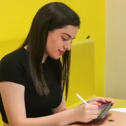 alumna tec crea app con causa sobre venta de ropa