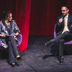 Judith Ruiz Godoy y Branko Pérez durante el conversatorio previo al estreno del documental "Eugenio".
