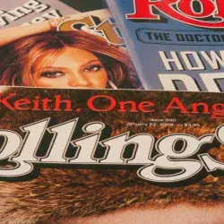Estudiantes asisten a foro Rolling Stone