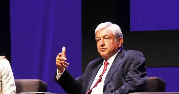 Ofrezco un gobierno para todos.- López Obrador en el Tec de Monterrey