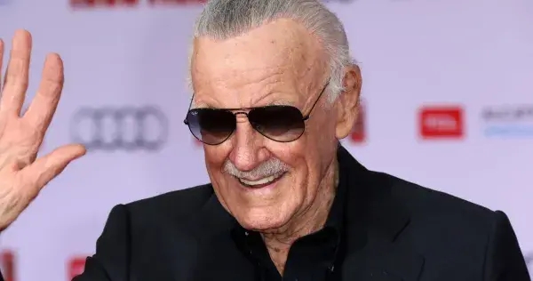 ¿Cómo fue que Stan Lee revolucionó el mundo de los comics?