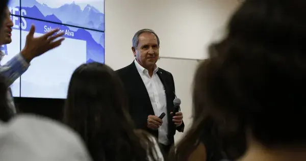 Liderazgo con sentido humano, Salvador Alva opina
