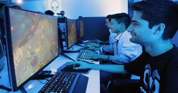Impulsan la práctica y competencia de Esports en el Tec (videonota)