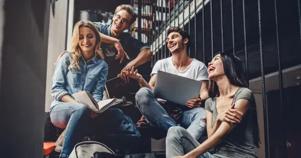 15 emprendimientos de jóvenes que debes seguir