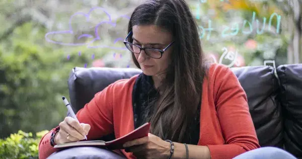 De España para el Tec. Apasionada por educar y comunicar
