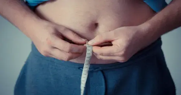 ¿Por qué las personas con obesidad son vulnerables ante el COVID-19?