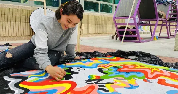 El ser humano celebra su existencia a través de la creatividad