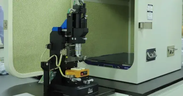 Nuevos equipos en laboratorio de nanotecnología Tec Estado de México