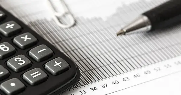 ¡Cracks! Alumnos obtienen 2º lugar en desafío financiero