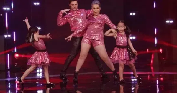 Coreógrafa de Tec Puebla lleva a ganar a familia en programa de TV