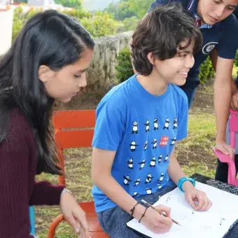 Sofía con sus compañeros