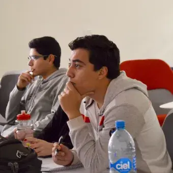 Thomas Kurfess, profesor distinguido de la EIC ofreció un seminario acerca del cambiante proceso de manufactura.