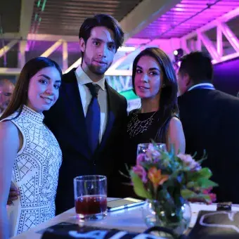 Familia Tec.