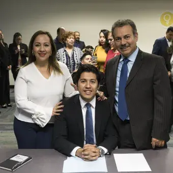 Firma de títulos