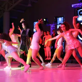 Ensamble We Will Rock You