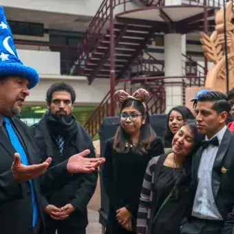 Uniendo a la comunidad con canciones de Disney
