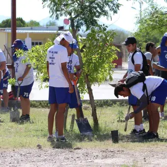 Cumplen EXATEC con su misión en Tejabán de la Rosita