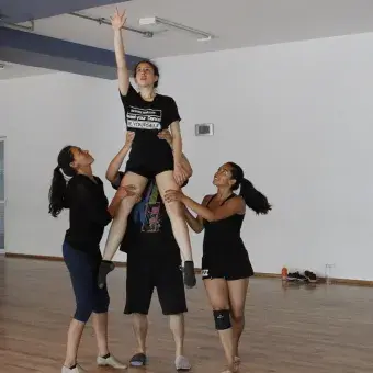Danza con Causa 6
