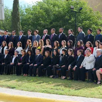Alumnos que gradúan este semestre