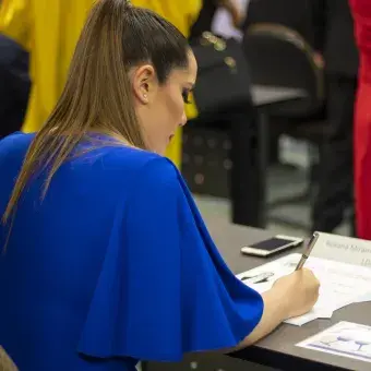 Firma de títulos