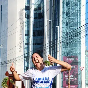 alumnos del tec en carrera borregos 