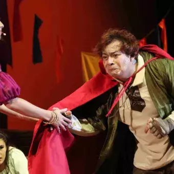 El Jorobado en Notre, musical basado en la obra "Nuestra señora de París" de Víctor Hugo"