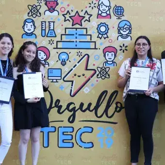 ceremonia-orgullo-tec-10