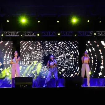 Back to Stage, autoconcierto en campus Laguna