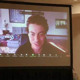 Elenco "Va por Diego" en charla para alumnos del Tec de Monterrey campus Chiapas