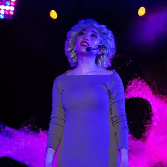 Marilyn interpretando un número musical