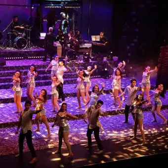 Glam, concierto de PrepaTec GDL y Santa Anita.