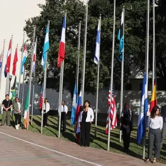 Ceremonia del Árbol de la Fraternidad en el 70 Aniversario