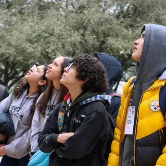 Concurso Internacional de Ciencias tour