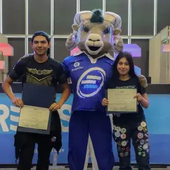 Alumnos distinguidos en FIRST